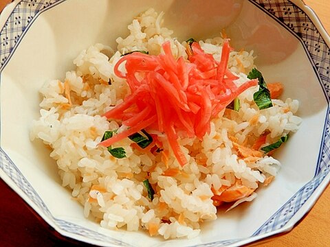 まな板なし！炊き込み混ぜご飯♪（残り焼きジャケ）